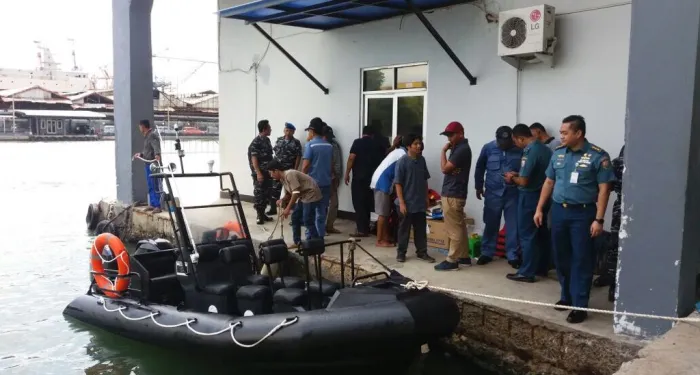 FOTO Kapal HDPE TNI Angkatan Laut 2 5